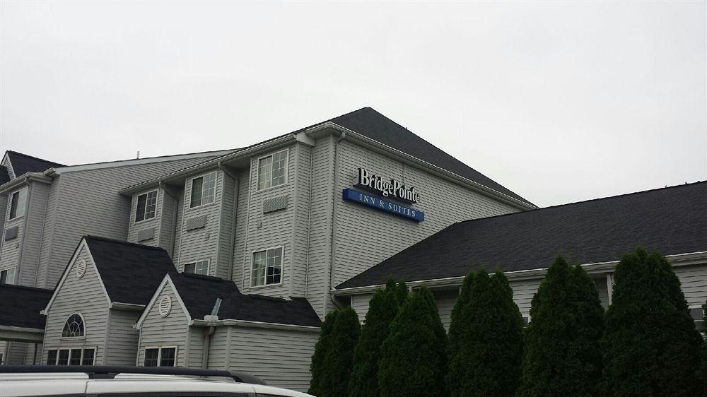 Bridgepointe Inn & Suites Toledo-Perrysburg-Rossford-Oregon-Maumee By Hollywood Casino 노스우드 외부 사진