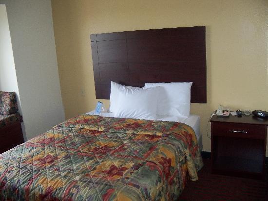 Bridgepointe Inn & Suites Toledo-Perrysburg-Rossford-Oregon-Maumee By Hollywood Casino 노스우드 외부 사진